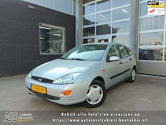 Ford Focus - 1.4-16V Cool Edition | Airco | 5-deurs | Centrale vergrendeling werkt niet