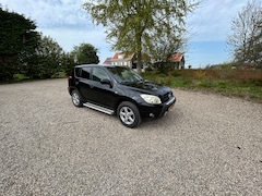Toyota RAV4 - 2.0 VVTi Executive Nieuwe APK