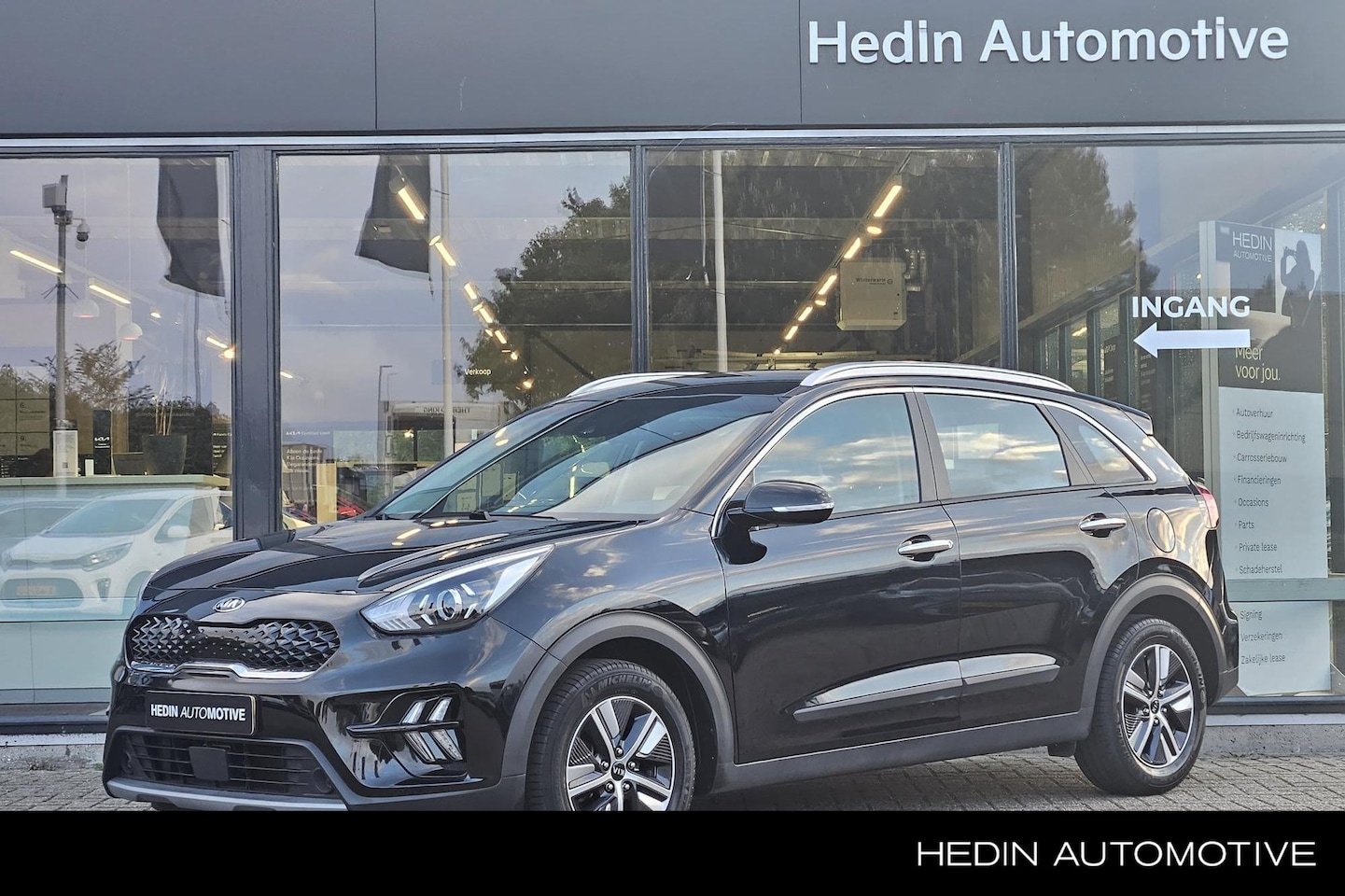 Kia Niro - 1.6 GDi Hybrid DynamicLine Automaat | Parkeersensoren | Navigatie | Camera | Adaptieve cru - AutoWereld.nl
