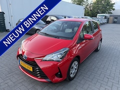 Toyota Yaris - 1.5 Hybrid Active AUTOMAAT - Climate-Cruisecontrol - Camera - Slechts 32.000 km - Origneel