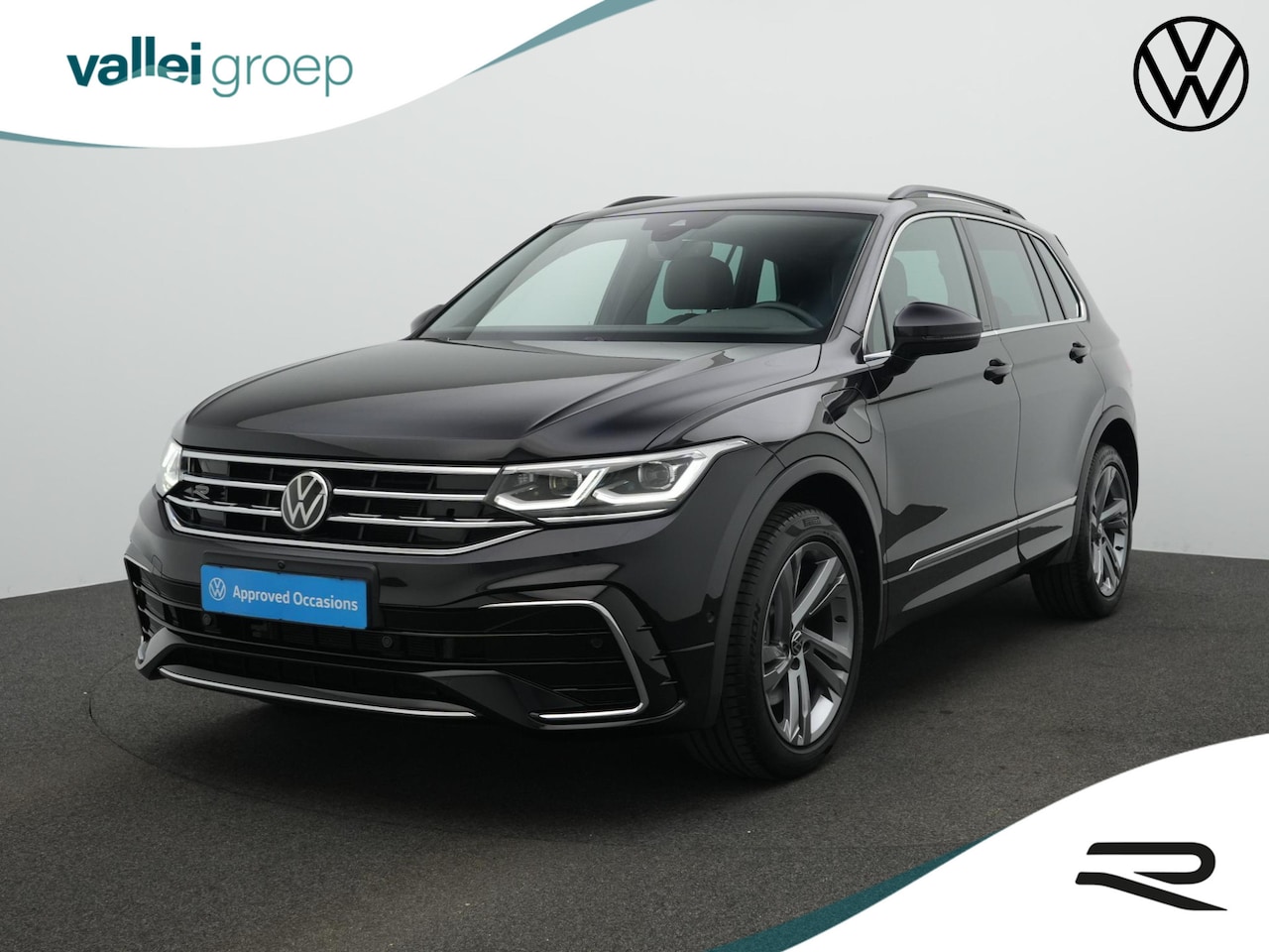 Volkswagen Tiguan - 1.4 TSI eHybrid 245 pk R-Line Business | IQ Light | 360 camera | Adaptive Cruise | Stuur-/ - AutoWereld.nl