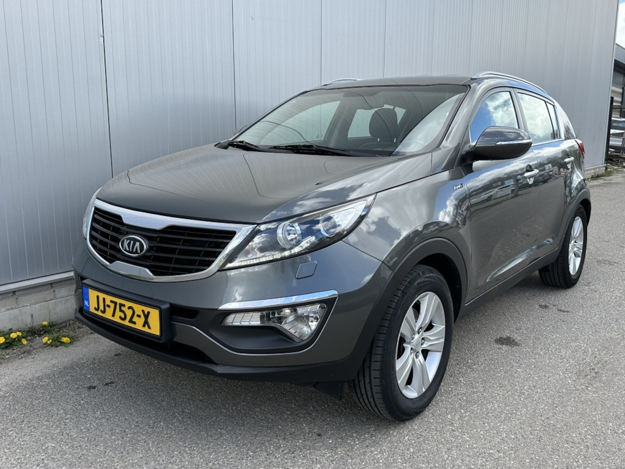 Kia Sportage - 2.0 X-ec. Plus F.Ed. AWD, leer, trekhaak - AutoWereld.nl
