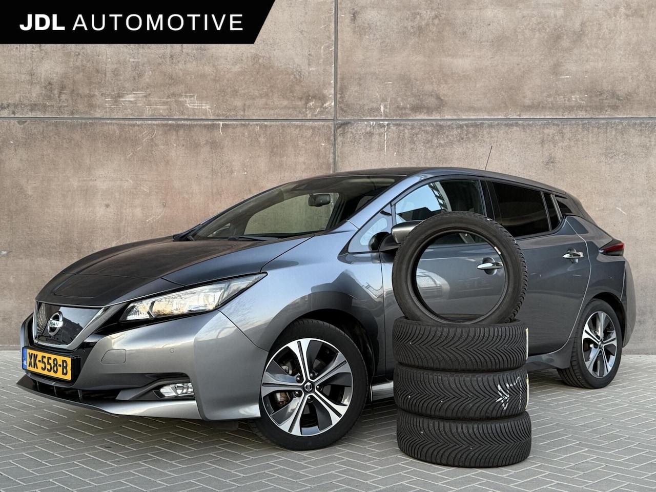Nissan LEAF - Tekna 40 kWh | 1ste eig. | Dealer onderhouden | Camera | CarPlay | Stoel/Stuurverwarming | - AutoWereld.nl