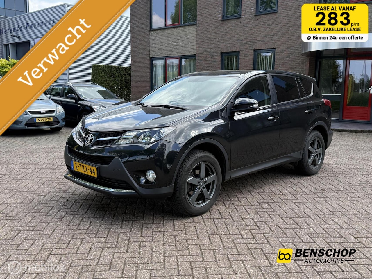 Toyota RAV4 - 2.0 Dynamic Limited 4WD Cruise control Climate Camera Trekaahk NL Auto - AutoWereld.nl
