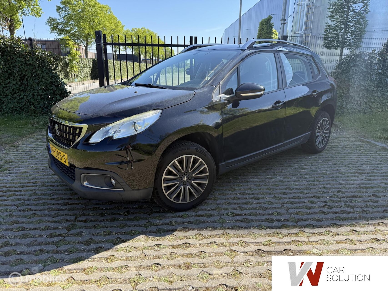 Peugeot 2008 - 1.2 PureTech Blue Lease Executive NAVI PDC CRUISE - AutoWereld.nl