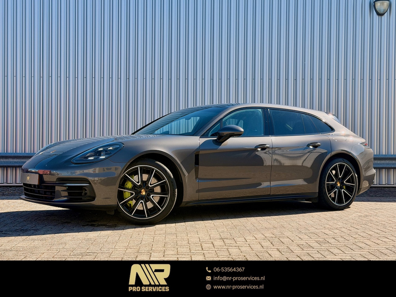 Porsche Panamera Sport Turismo - 2.9 4 E-Hybrid BOSE | PANO | Sportuitlaat | Achterasbesturing | 21" - AutoWereld.nl