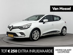 Renault Clio - 0.9 TCe Zen 90PK | Trekhaak | Navigatie | Cruise Control | Airconditioning | Eerste Eigena