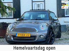 MINI Cooper - 1.6 Westminster|Stoelverwarming|Pano|Nette auto