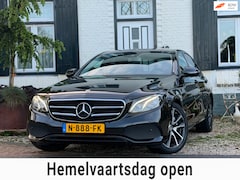 Mercedes-Benz E-klasse - 200 Premium Plus|Widescreen|Sfeerverlichting|