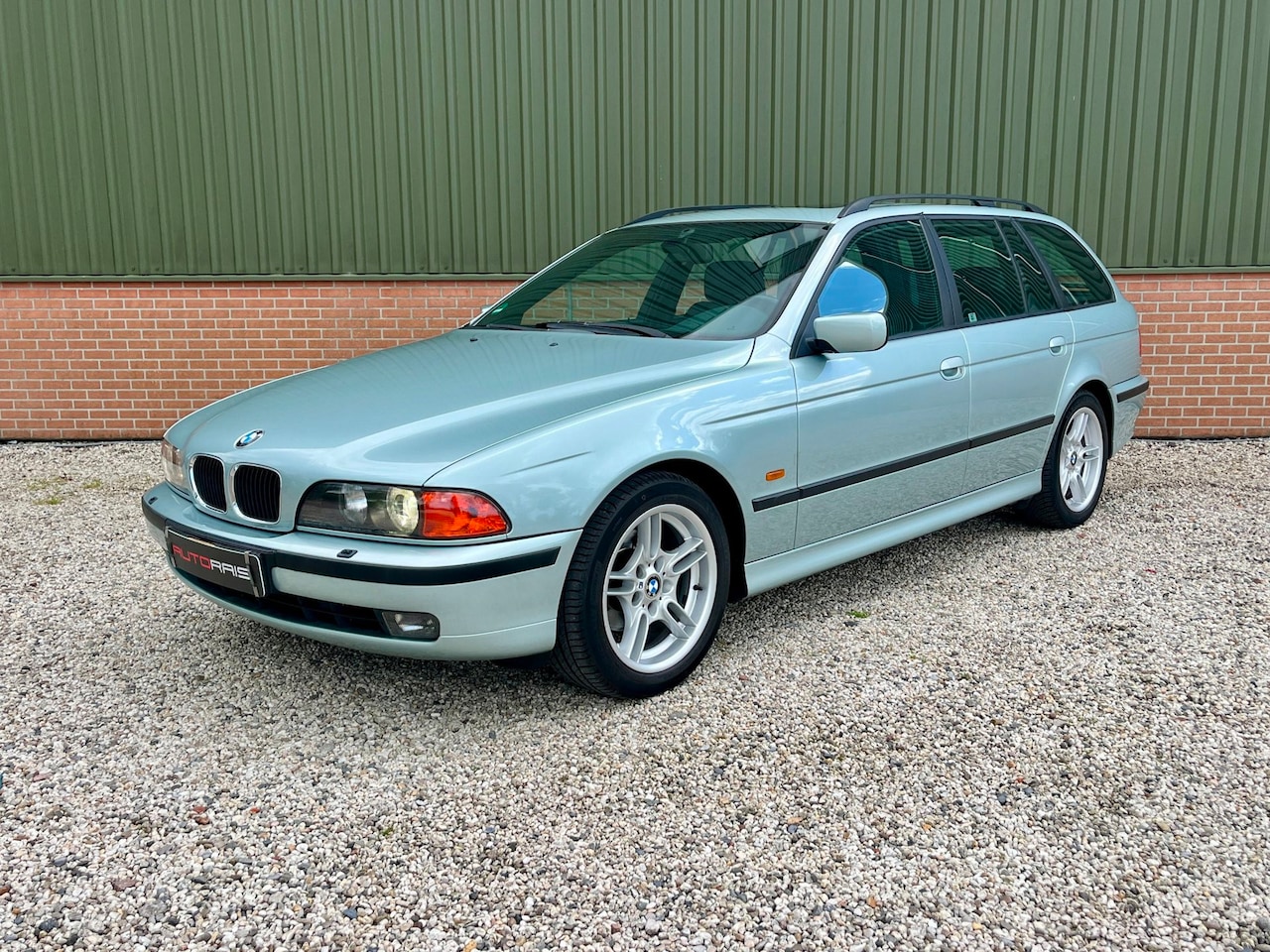 BMW 5-serie Touring - 523i Executive 523i Executive - AutoWereld.nl