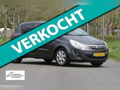 Opel Corsa - 1.4-16V Edition 5 deurs / Sportvelgen / Elektrische ramen / Multimedia systeem / Centrale