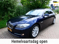 BMW 5-serie - 520i High Exe 184pk Aut. Leder Navi Schuifdak Xenon