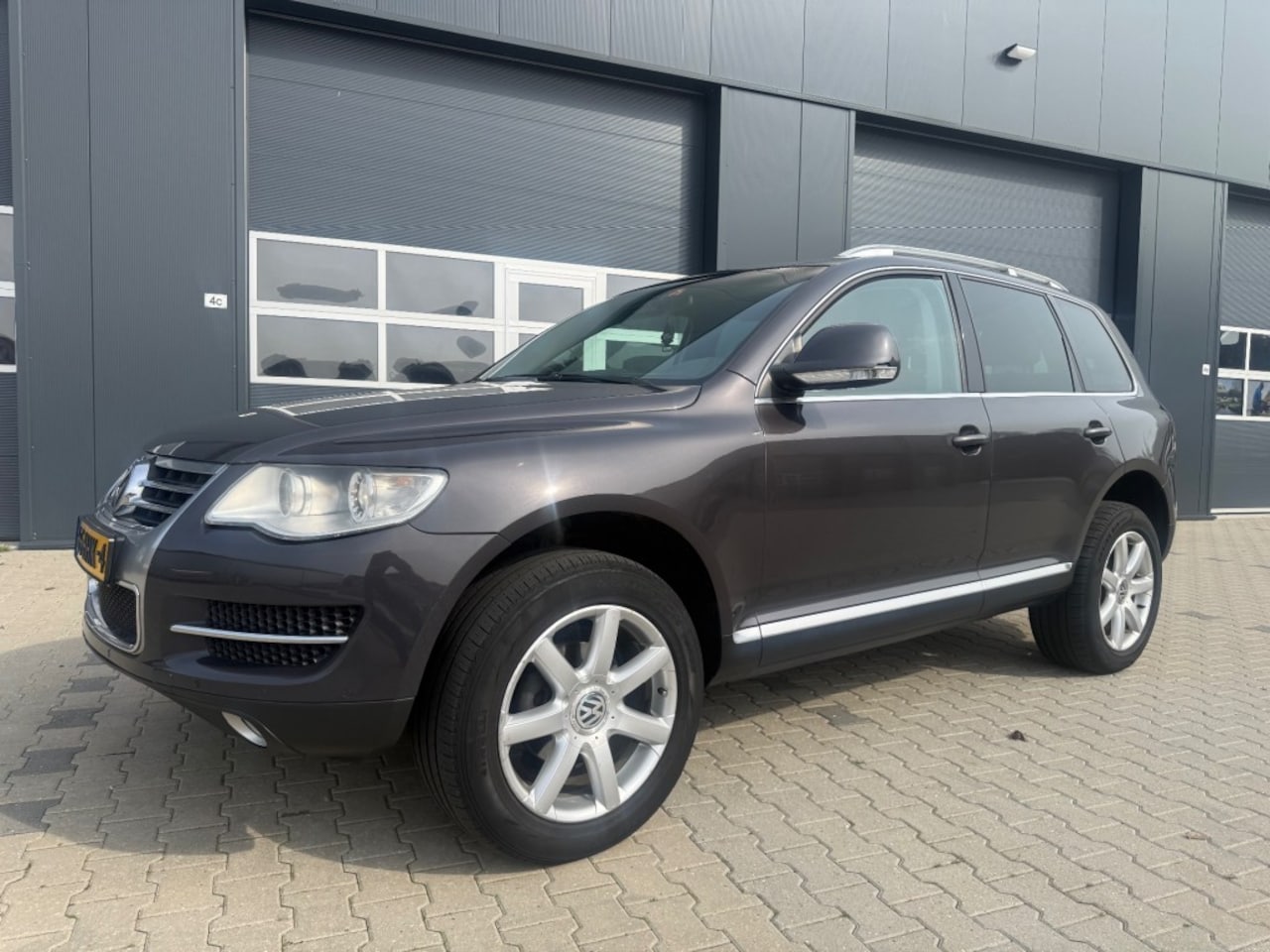 Volkswagen Touareg - 2.5 TDI HIGHLINE - AutoWereld.nl