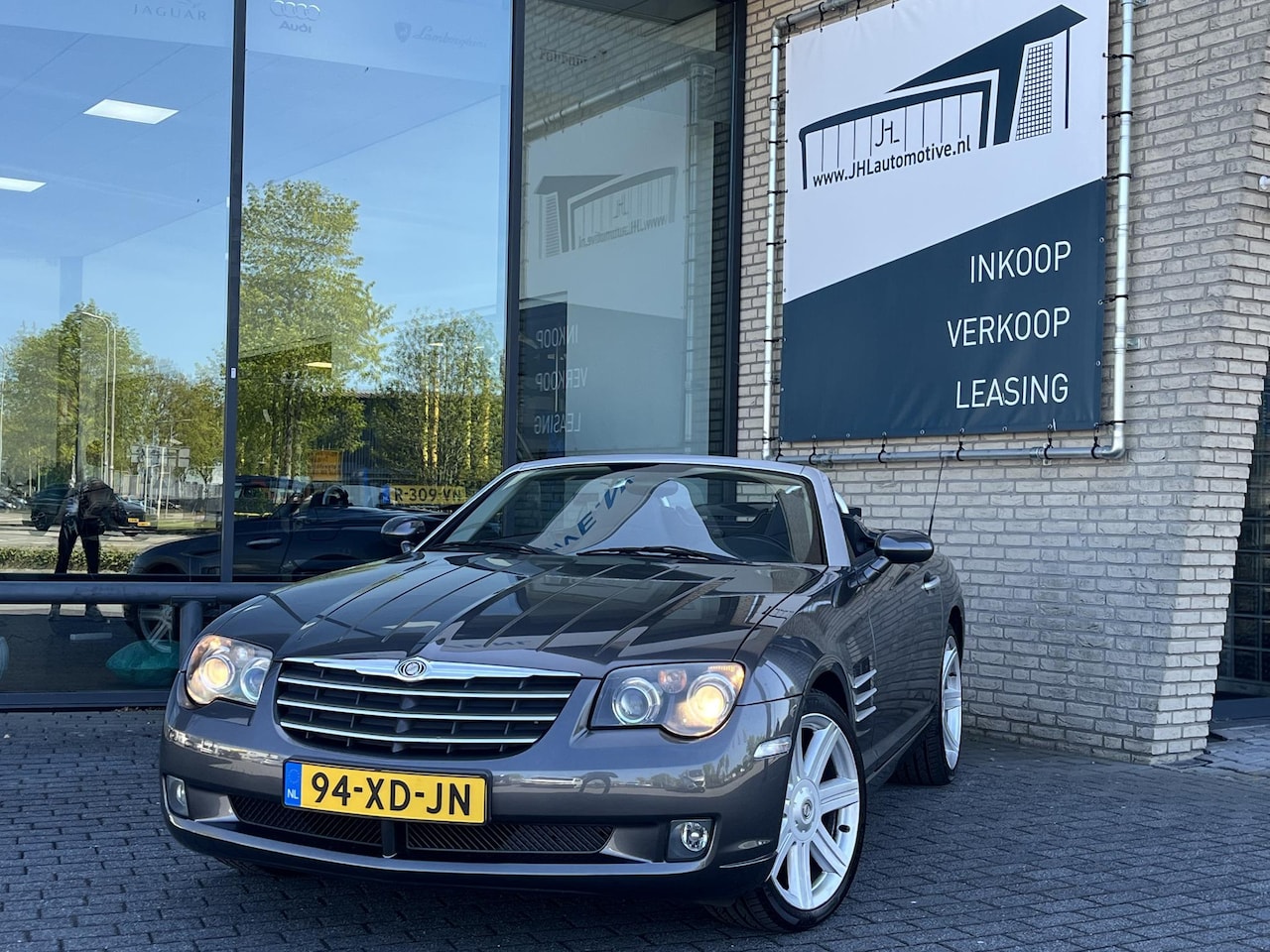 Chrysler Crossfire Cabrio - 3.2 V6*HANDBAK*CRUISE*AIRCO*TEL*STOELVERW*NAP*LM* - AutoWereld.nl