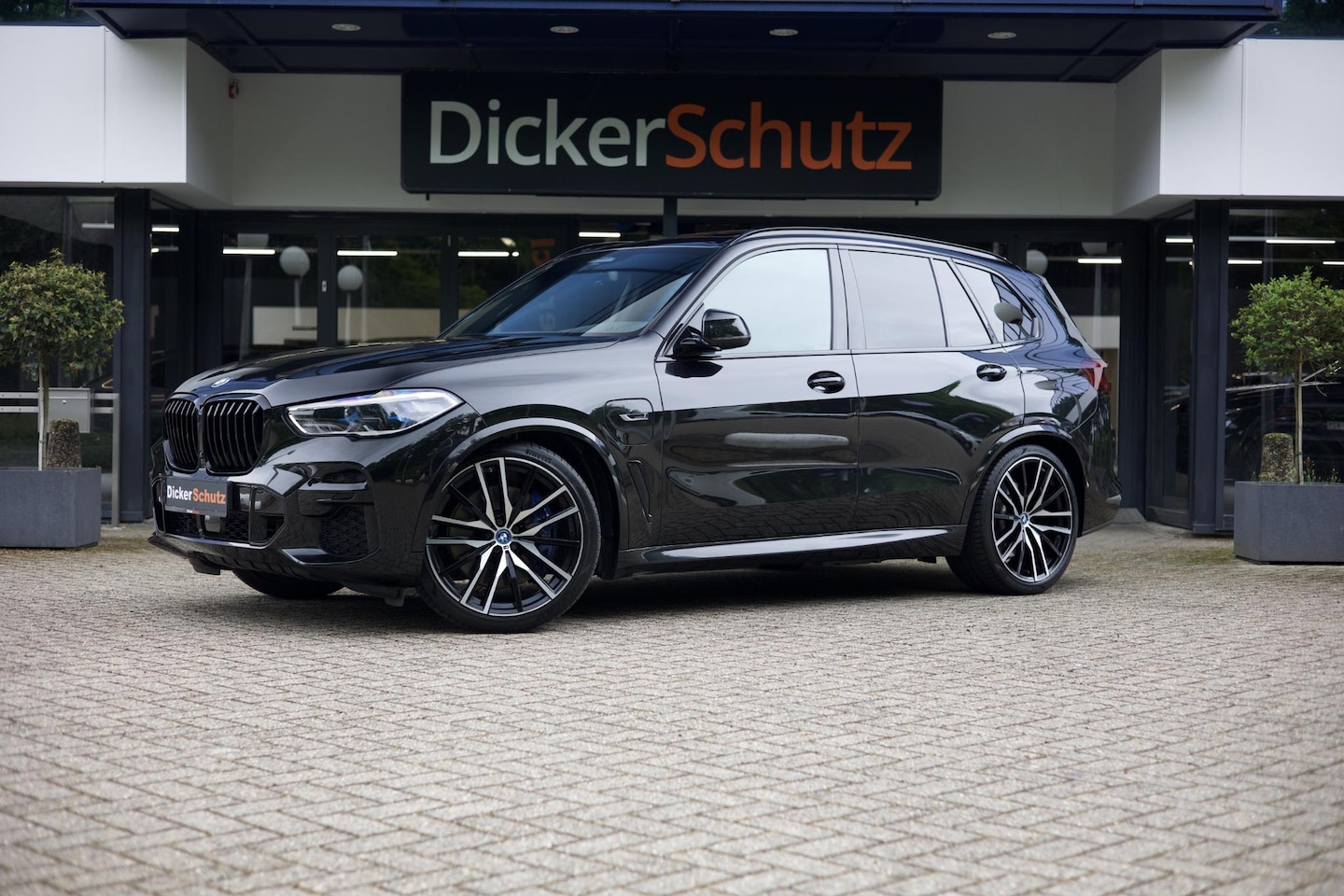 BMW X5 - xDrive45e M Sport Panoramadak | Laser | Trekhaak - AutoWereld.nl
