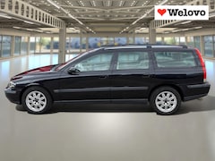 Volvo V70 - 2.4 Comfort Line Automaat, Leder, Trekhaak, Electr. verst. stoel, Klaar voor vertrek
