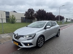 Renault Mégane - 1.2 TCe Bose Head-up/LED/1e Eigenaar/NL AUTO