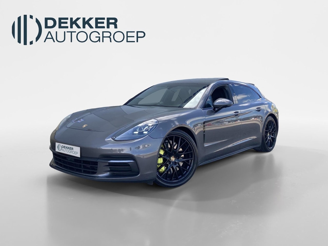 Porsche Panamera Sport Turismo - 4 - 3.0 331 pk Sport Chrono - Panoramadak - Stoelverwarming - Luchtvering - 21 inch licht - AutoWereld.nl