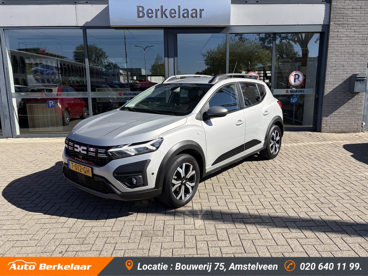 Dacia Sandero Stepway - 1.0 TCe 90 Expression | Automaat | Trekhaak | Navigatie - AutoWereld.nl