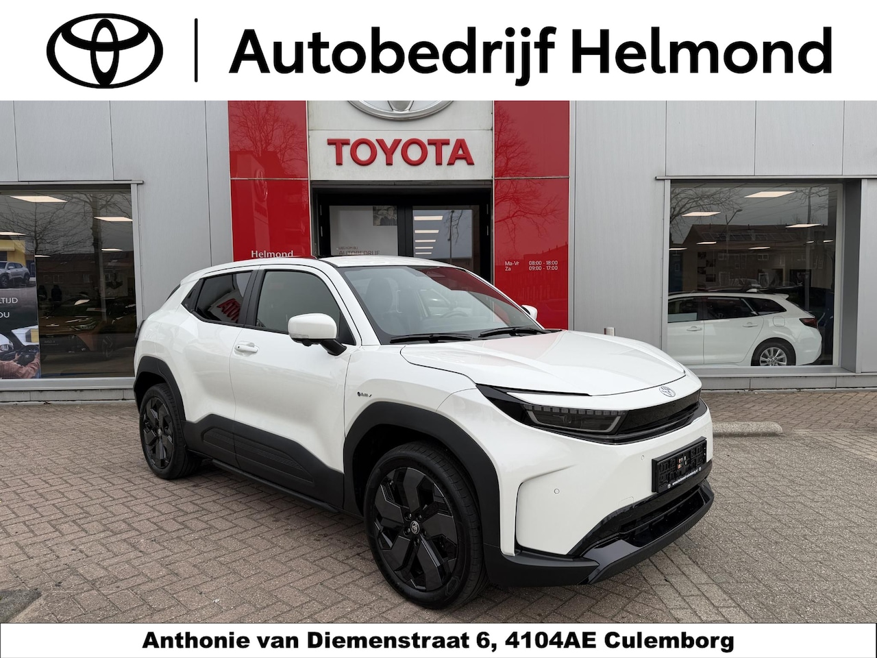 Toyota Urban Cruiser - Executive 61 kWh Executive 61 kWh - AutoWereld.nl