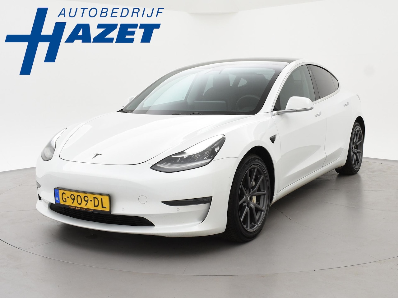 Tesla Model 3 - Long Range RWD LONG RANGE AWD 75 kWh 86% SOH+ CARBON DASHBOARDINLEG | ZWART LEDER | STOELVERW. V+A - AutoWereld.nl