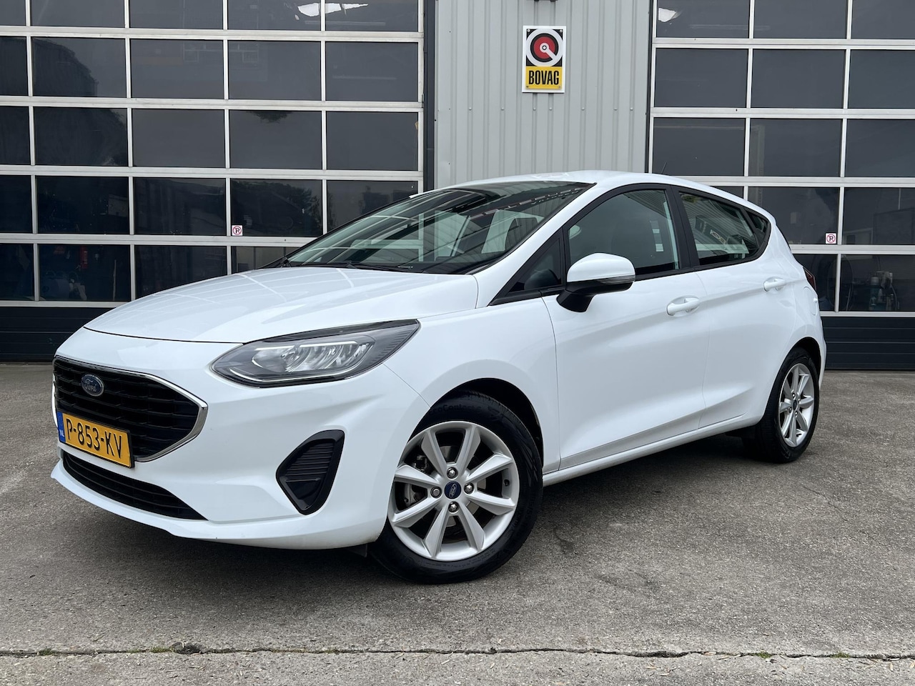 Ford Fiesta - 1.0 EcoBoost Connected LED verl. / parkeerhulp / Car Play - AutoWereld.nl