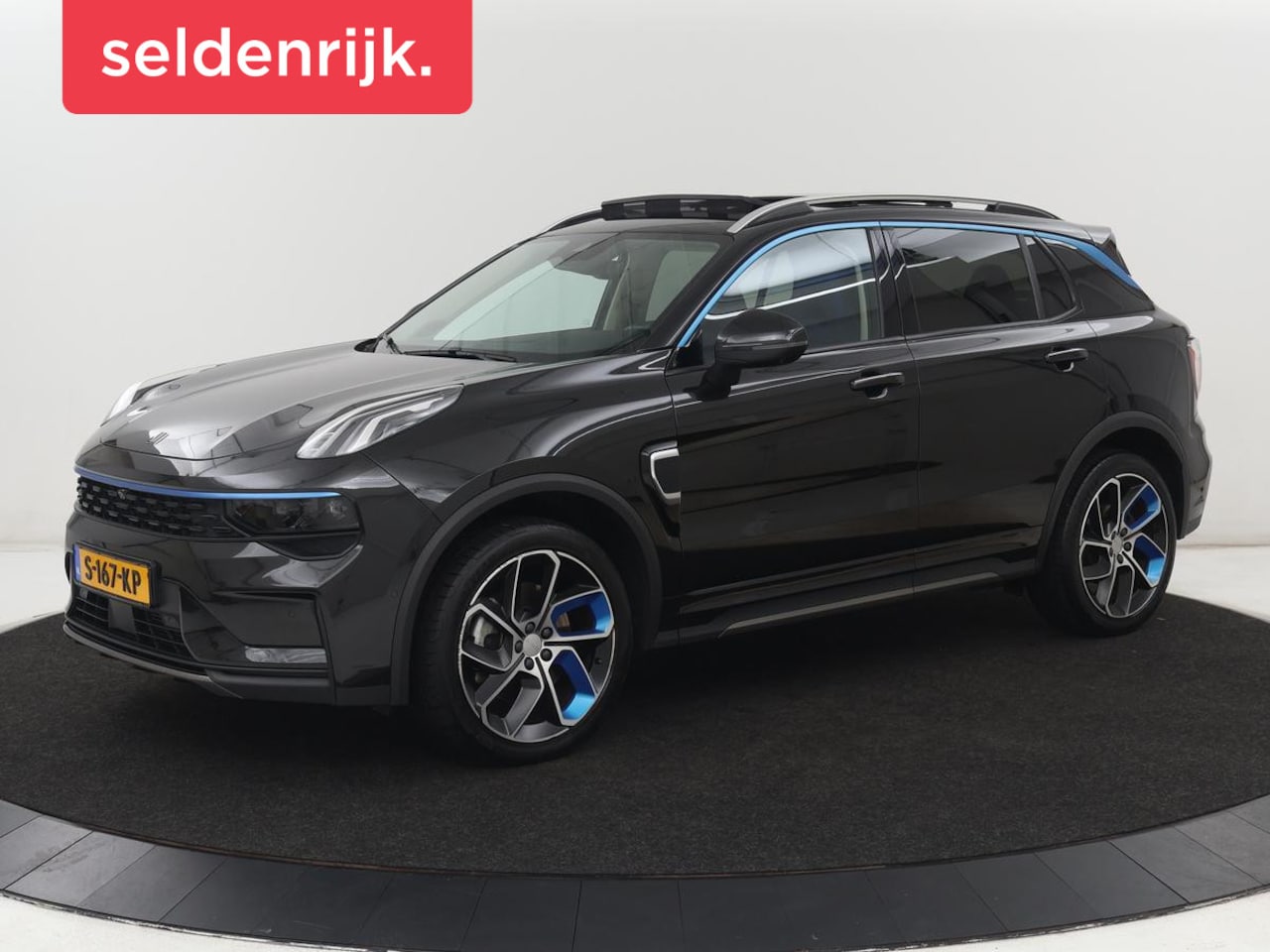 Lynk & Co 01 - 1.5 Plug In | SOH 92% | Panoramadak | Infinity by Harman | 360 Camera | Adaptive cruise | - AutoWereld.nl