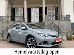 Toyota Auris Touring Sports - 1.8 Hybrid Freestyle Navi Android/CarPlay Camera Stoelverwarming Full Options