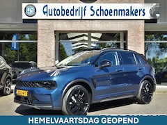 Lynk & Co 01 - 1.5 261PK BLACKLINE + 6.6Kwh LADEN 360-CAMERA PANO/SCHUIF INFINITY DAB NAVI CARPLAY STOELV