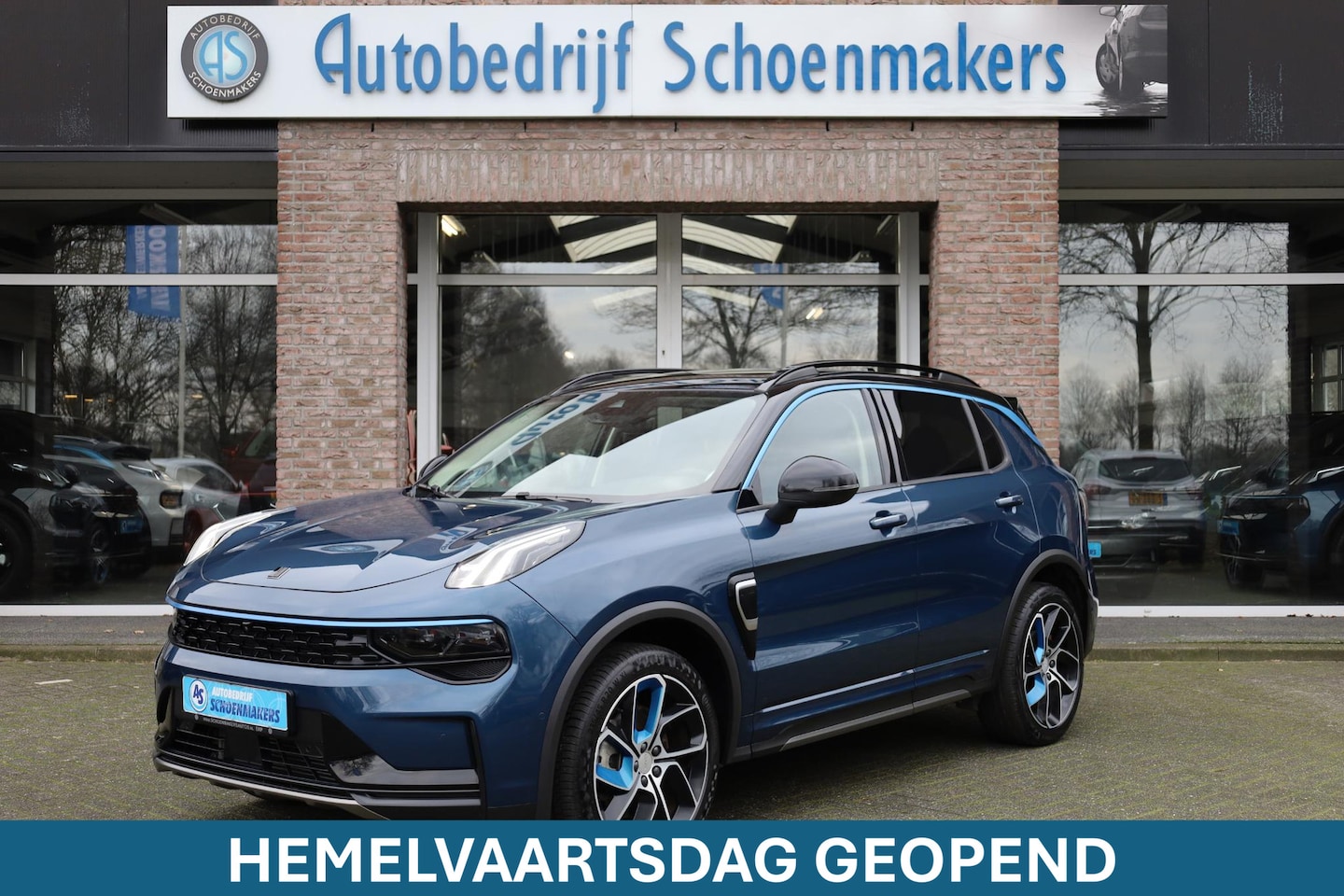 Lynk & Co 01 - 1.5 261PK! 6.6Kwh LADEN! 360-CAMERA STOELVERW. PANO/SCHUIF MEMORY INFINITY DAB NAVI CARPLA - AutoWereld.nl