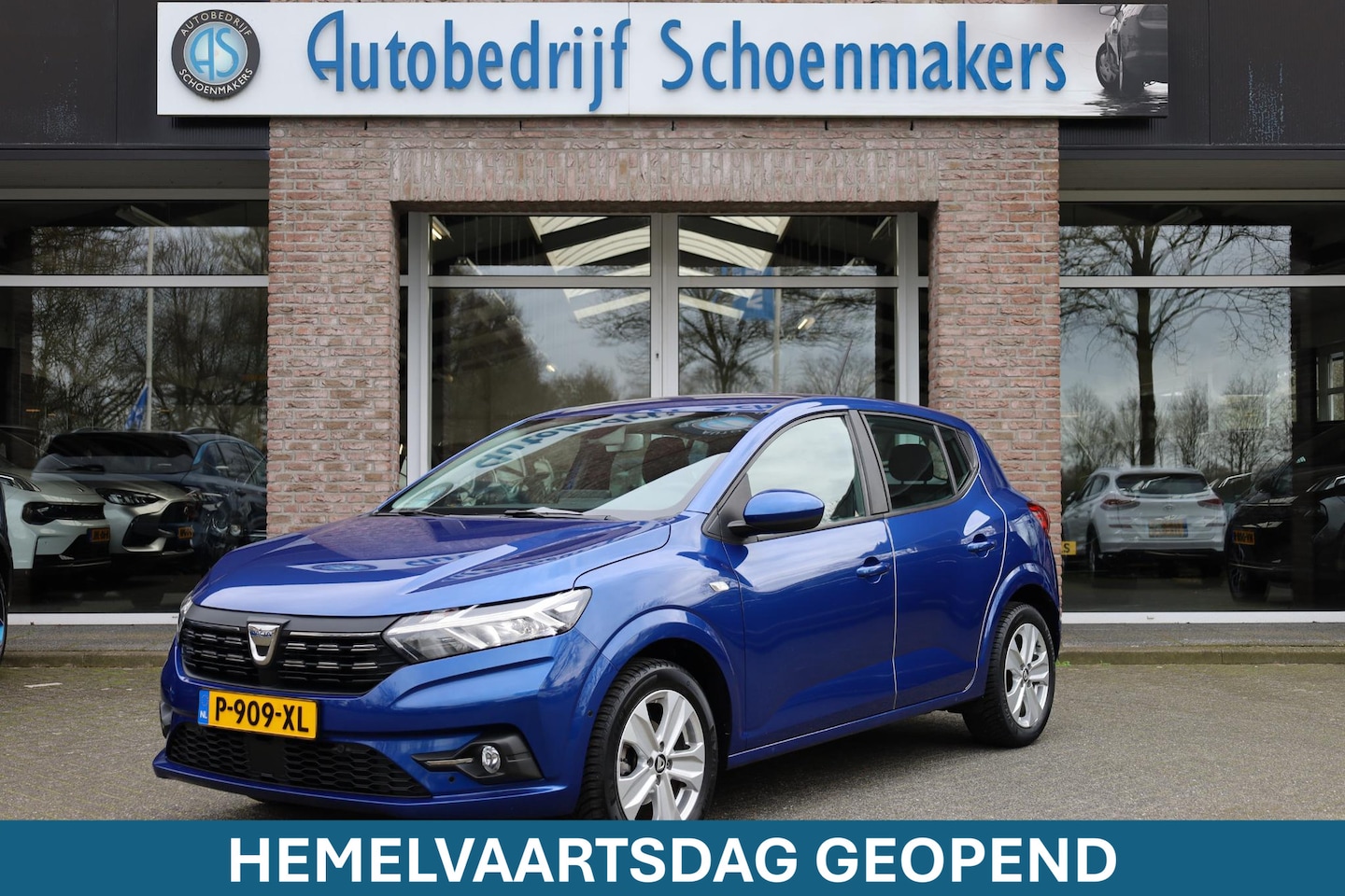 Dacia Sandero Stepway - 1.0 TCe 100 Bi-Fuel Comfort LPG G-3!! TREKHAAK CAMERA STOELVERW. CARPLAY CLIMA CRUISE 2XPD - AutoWereld.nl