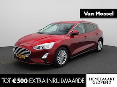 Ford Focus - 1.0 EcoBoost Titanium Business | Afn. Trekhaak | Stoel- & Stuurwielverwarming | Camera | K