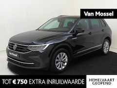 Volkswagen Tiguan - 1.4 TSI eHybrid Life Navigatie | Parkeercamera | LM velgen | Climat control |