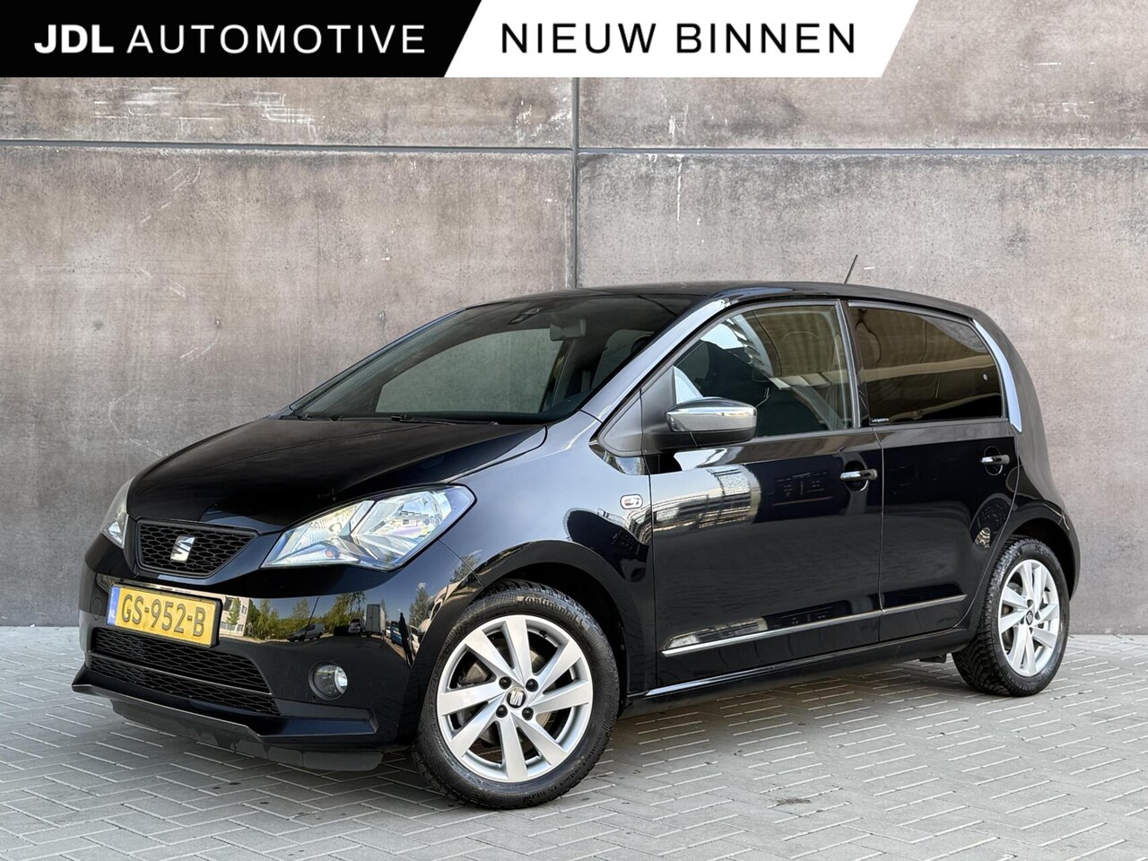 SEAT Mii - 1.0 Mii by Mango | Airco | APK 04-2027 | Cruise control | Lichtmetaal | 5 Deurs | - AutoWereld.nl