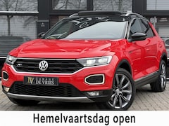 Volkswagen T-Roc - 2.0 TSI 4Motion Sport R-Line DSG Panoramadak Virtual ACC Garantie