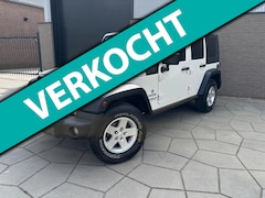 Jeep Wrangler Unlimited - 2.8 CRD High Sport | SUPER Vlotte 4x4 met diverse Acc.| Losse dakpanelen | afn.B. Trkhaak