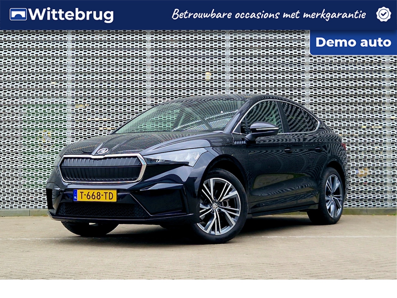 Skoda Enyaq Coupé iV - 80 Business Edition 77 kWh / Achteruitrijcamera / Apple Carplay - AutoWereld.nl
