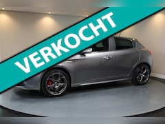 Alfa Romeo Giulietta - 1.4 T Business Executive *Limited Edition No'096* Pack QV Sportiva|Pano|Leer|Cruise|Climat