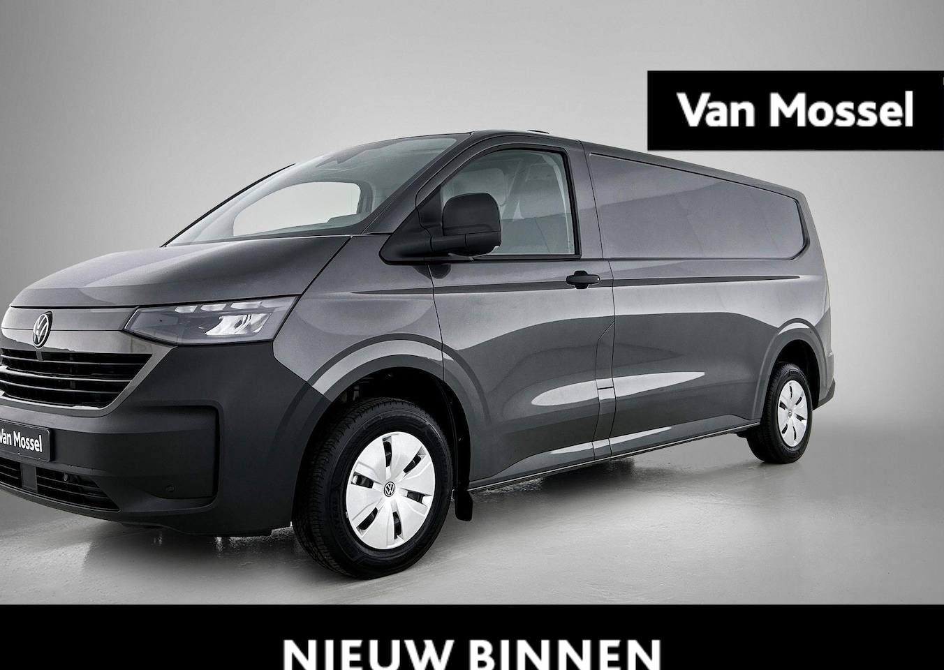 Volkswagen e-Transporter - L2H1 Life 64 kWh 136PK | Automaat | Achteruitrijcamera | Parkeernsensoren Voor + Achter | - AutoWereld.nl