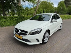 Mercedes-Benz A-klasse - 180 Business Urban Led/Navi/Airco/Hleer/Nieuwstaat