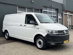 Volkswagen Transporter - 2.0 TDI L2H1 102pk Kastinrichting 2200kg Trekgewicht Cruise controle Parkeerhulp achter La
