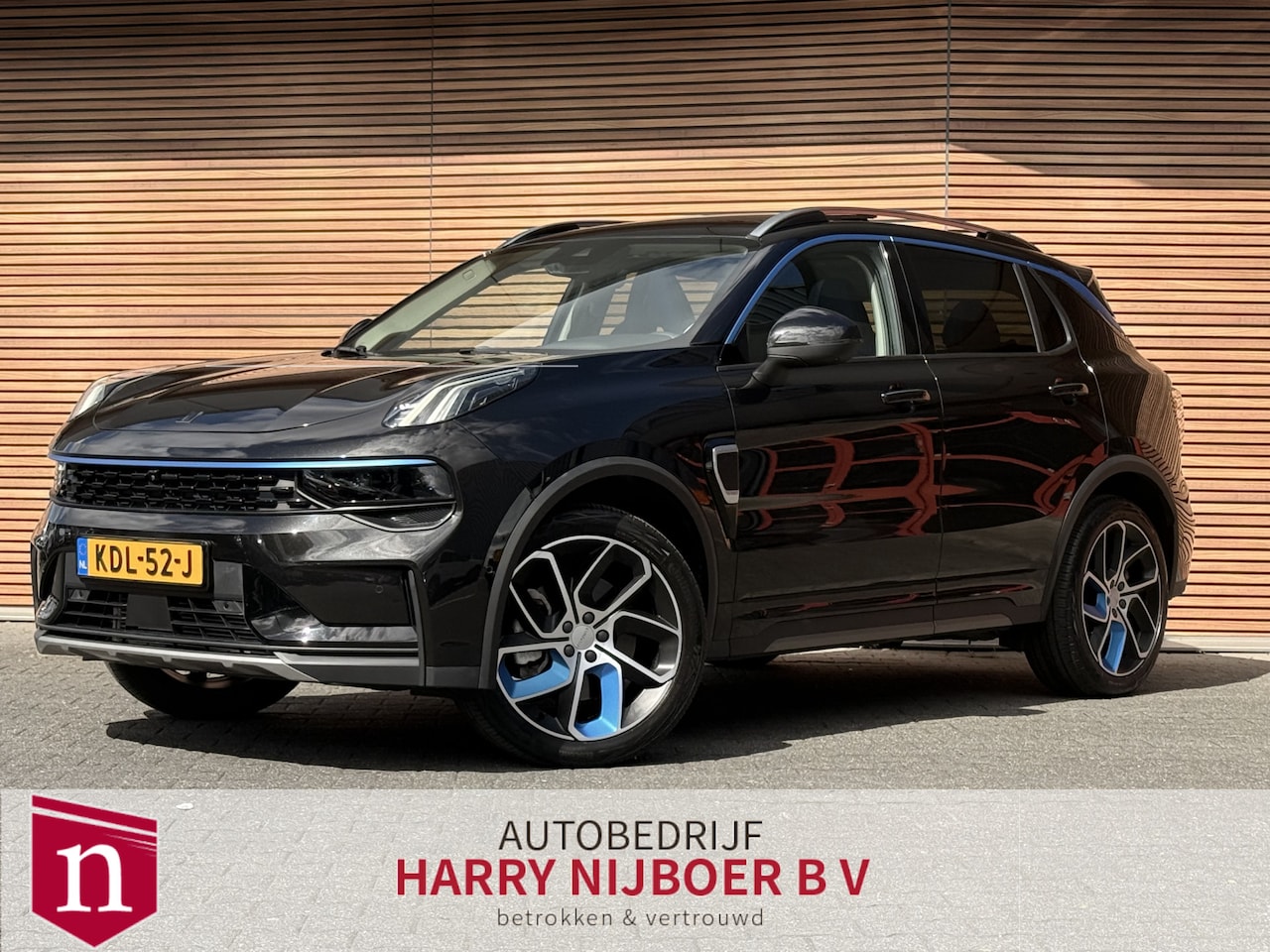 Lynk & Co 01 - 1.5 Navi / Panodak / 360 Camera / Clima / Stoelverwarming - AutoWereld.nl
