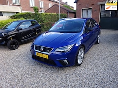 SEAT Ibiza - 1.0 TSI FR Business Intense Navigatie, Achteruitrijcamera, Cruise controle, Parkeersensore