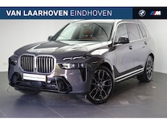 BMW X7 - xDrive40i M Sport Automaat / Trekhaak / Panoramadak Sky Lounge / Comfortstoelen / Comfort