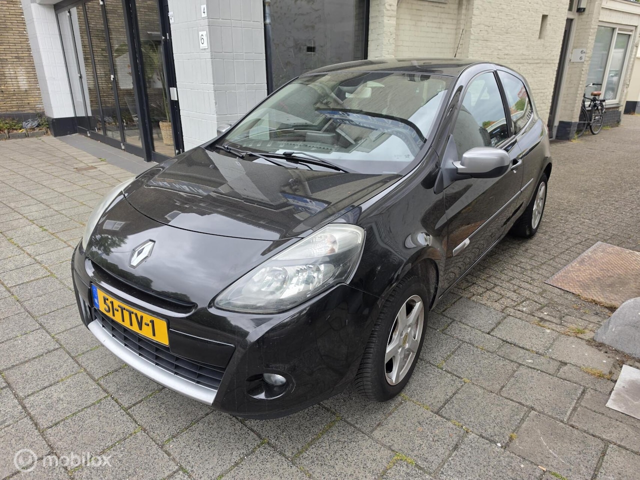 Renault Clio - 1.2 TCe 20th Anniversary 1.2 TCe 20th Anniversary - AutoWereld.nl