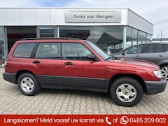 Subaru Forester - 2.0 AWD, automaat, trekhaak, met nieuwe APK, afkomstig van de 3e eigenaar