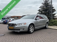Volvo V70 - 2.0 D4 Nordic+, Leer, Clima, Trekhaak