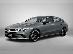 Mercedes-Benz CLA-klasse Shooting Brake - CLA 180 Automaat Luxury Line | Premium Pakket | Distronic | Sfeerverlichting | Stoelverwar