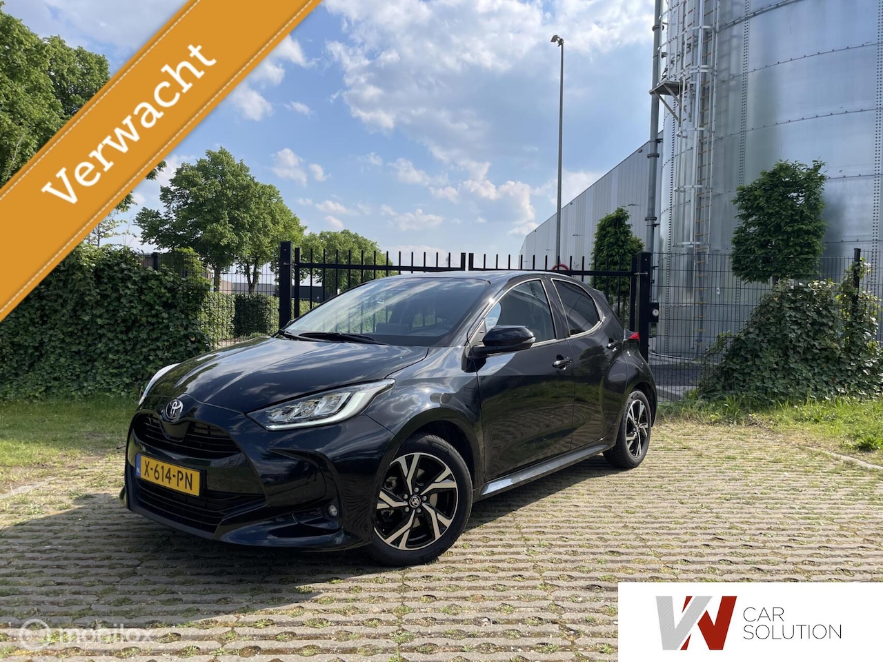 Toyota Yaris - 1.5 Hybrid Dynamic NAP CARPLAY STOELV CRUISE - AutoWereld.nl