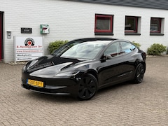 Tesla Model 3 - Long-Range Dual Motor AWD/ SOH 95, 2 procent/ Panoramadak/ Premium audio/ Warmtepomp/ 1 Ei